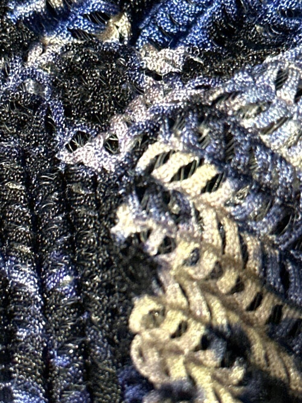 Chicos Travelers Size 0 Blue Button Down Tunic Jacket Abstract Plissé Texture - Picture 8 of 10